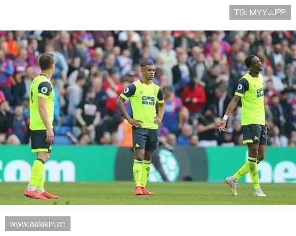 巴黎圣日耳曼结构失衡问题显现，当前阶段对球队整体表现造成影响