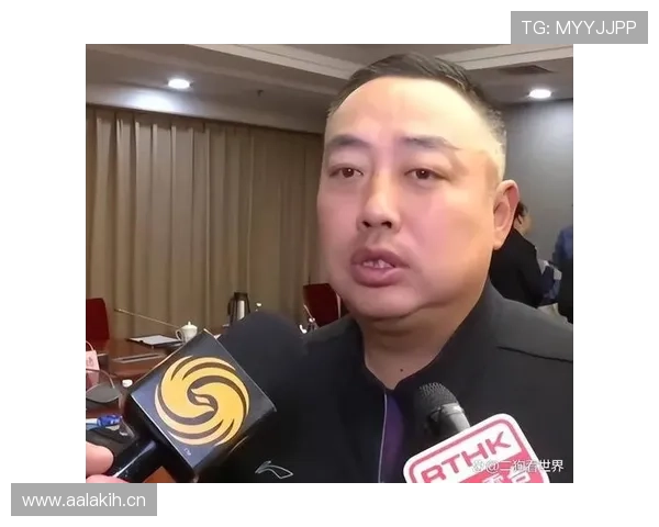 刘国梁家的狗吃的都比我一个月工资还贵