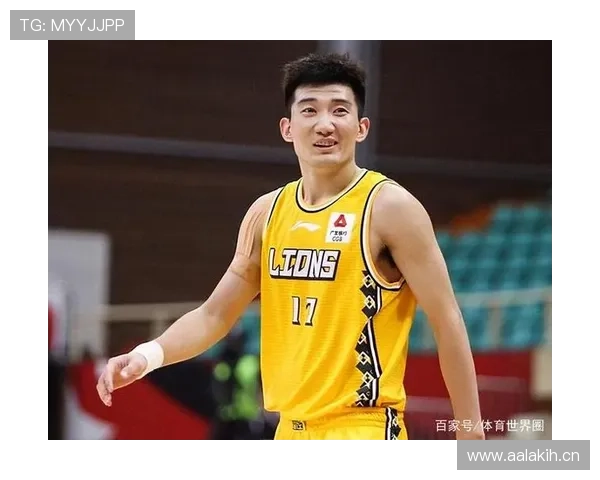 孙铭徽又晒家居照，墙后那套房直接把我人生观打脸