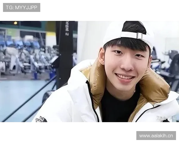 林孝埈训练完直接去奢侈品店刷空卡？